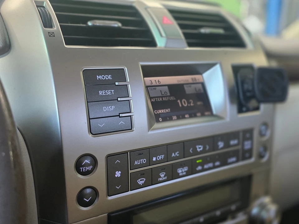 2011 Lexus GX 2nd Gen - Image 19 of 21