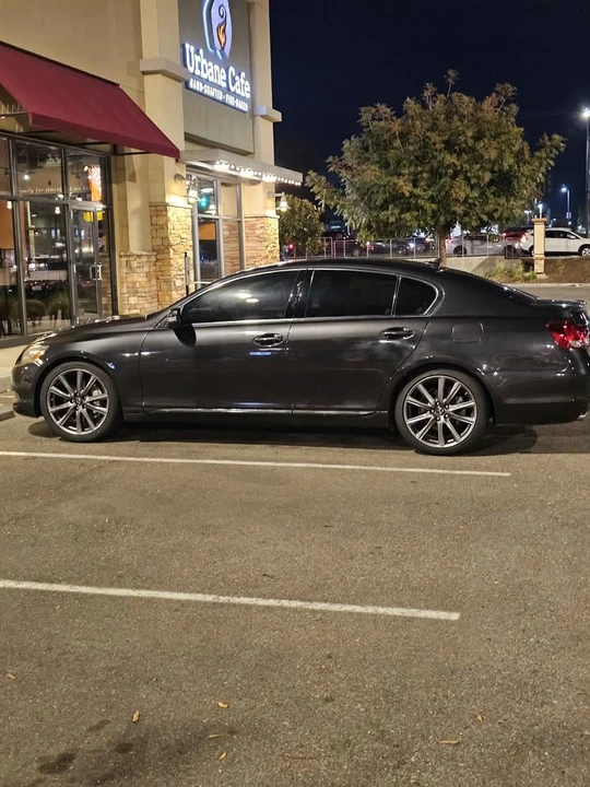 2011 Lexus GS 3rd Gen - Image 2 of 2