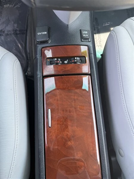 2011 Lexus HS - Image 11 of 20