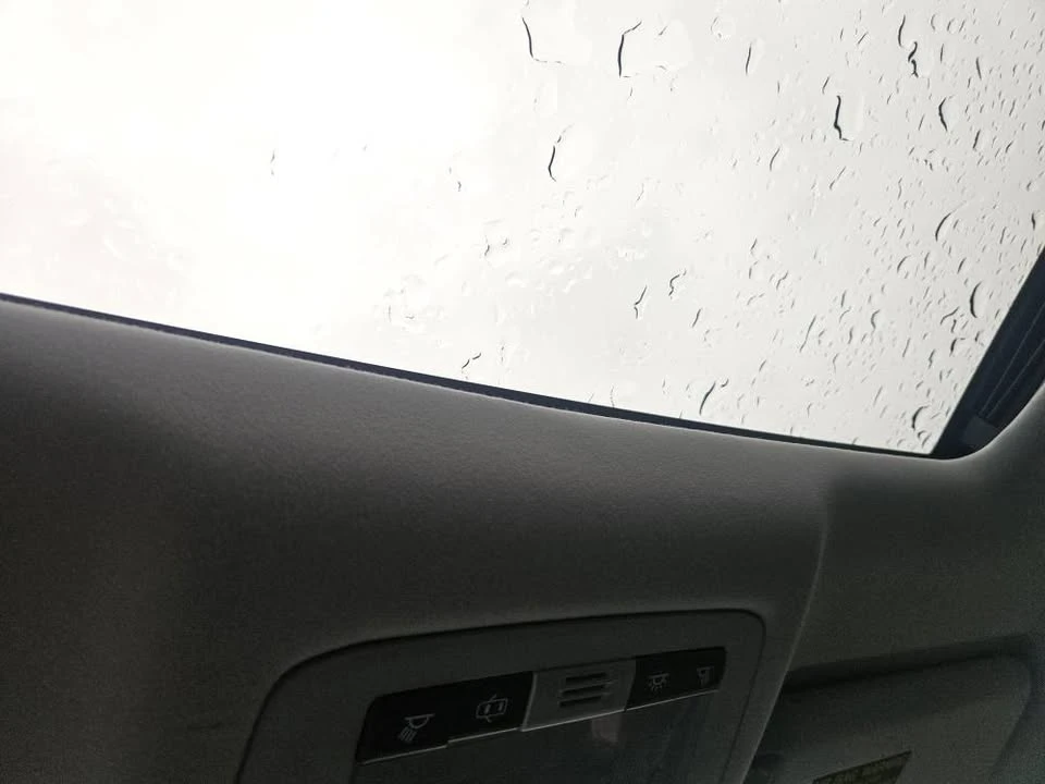2011 Lexus HS - Image 13 of 14