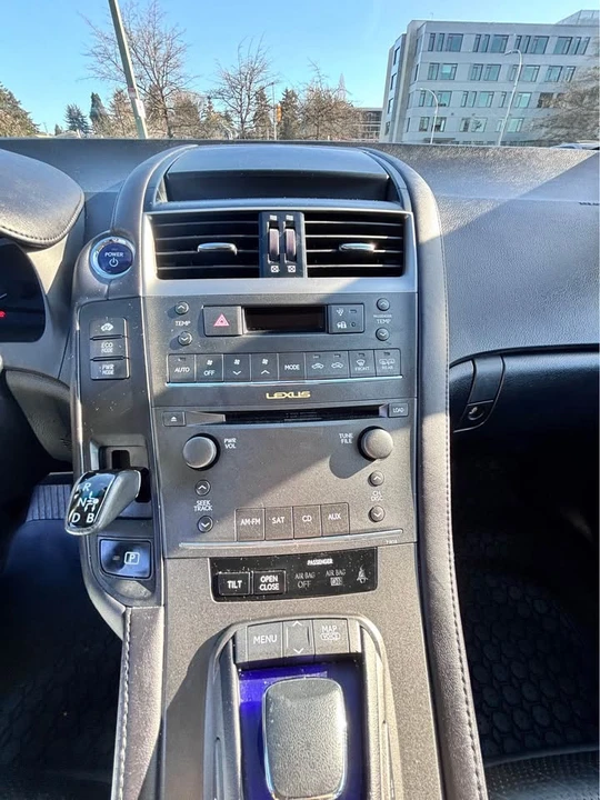 2011 Lexus HS - Image 10 of 10