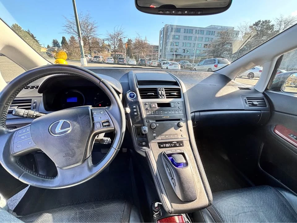 2011 Lexus HS - Image 7 of 10