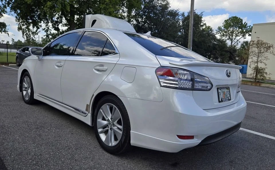 2011 Lexus HS - Image 6 of 18