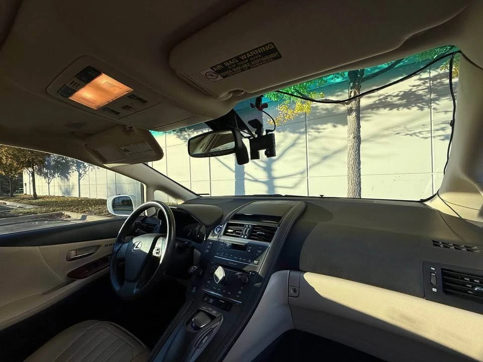 2011 Lexus HS - Image 7 of 12