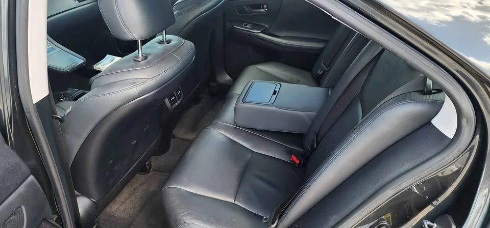 2011 Lexus HS - Image 7 of 11
