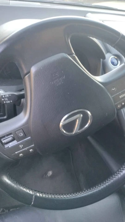 2011 Lexus HS - Image 6 of 8