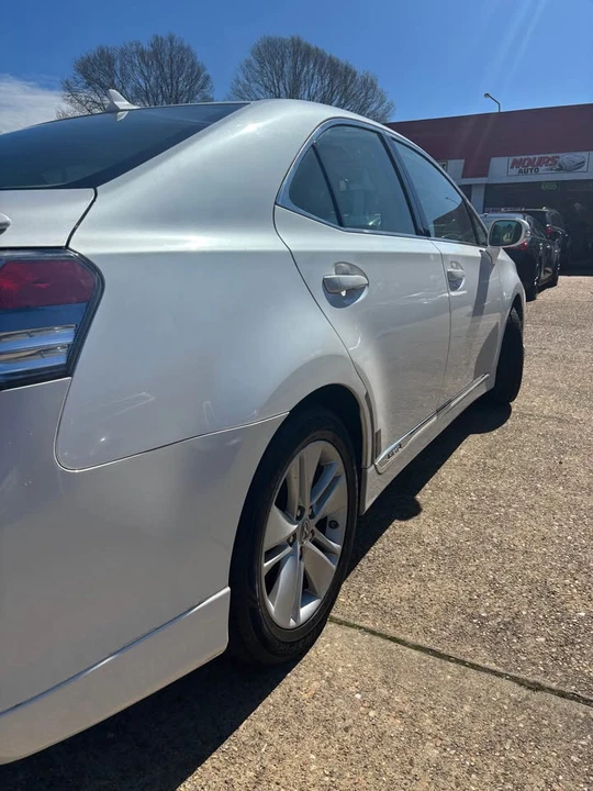 2011 Lexus HS - Image 3 of 12