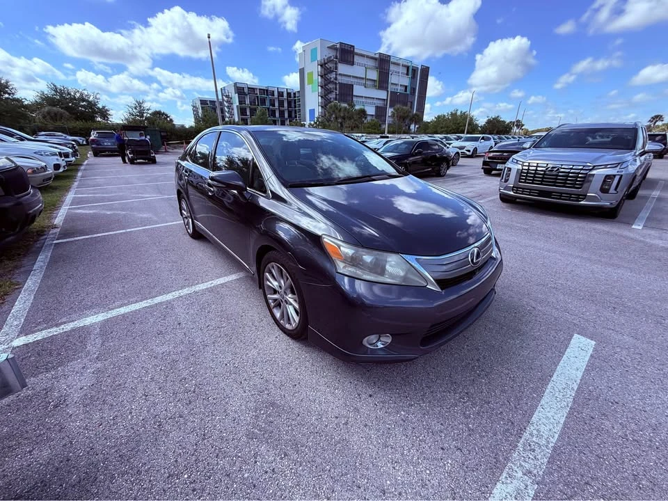 2011 Lexus HS - Image 3 of 11