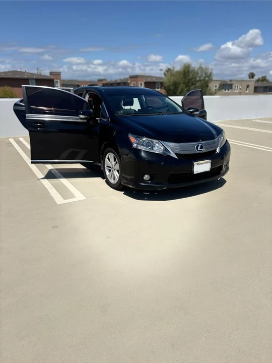 2011 Lexus HS - Image 7 of 9