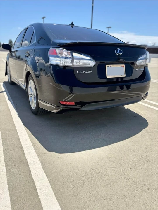 2011 Lexus HS - Image 5 of 9