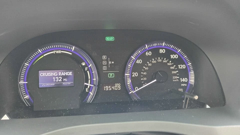 2011 Lexus HS - Image 15 of 16