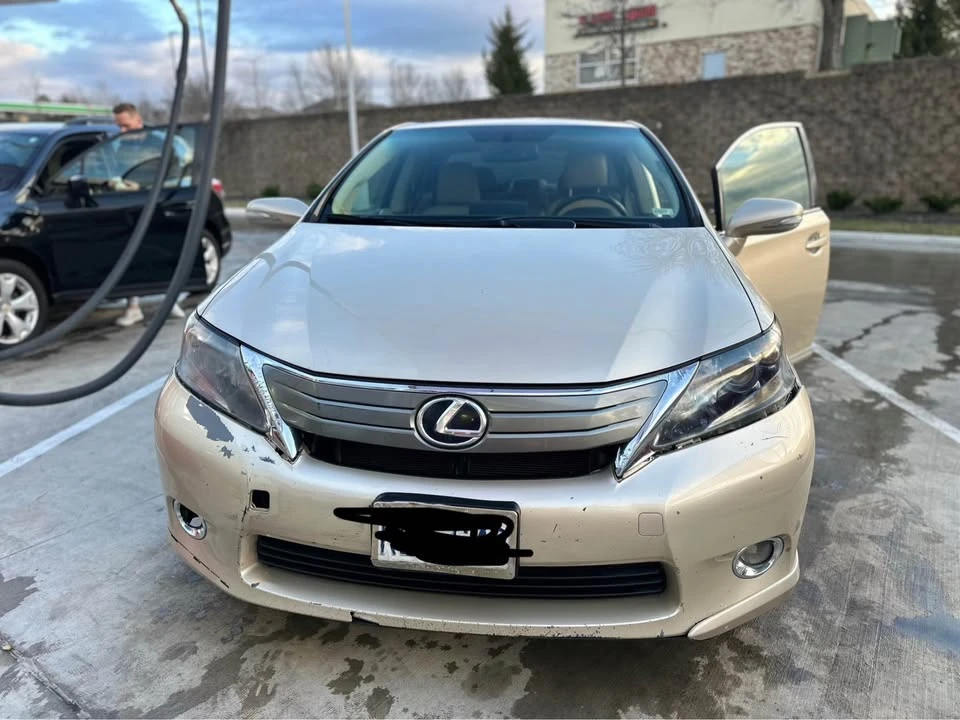 2011 Lexus HS - Image 14 of 18