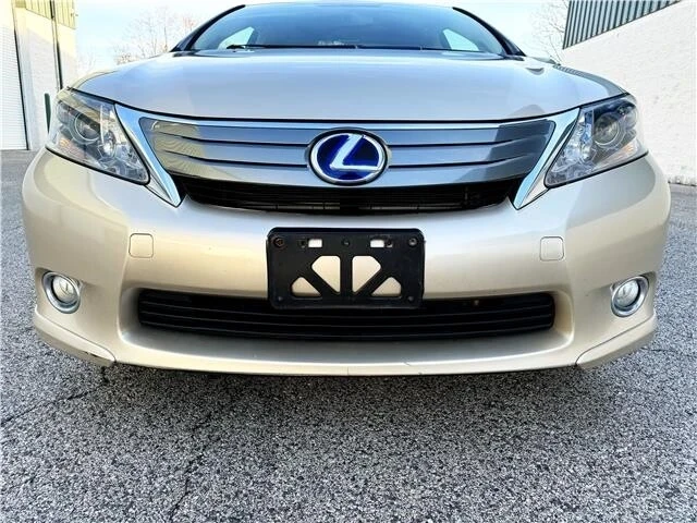 2011 Lexus HS - Image 9 of 21