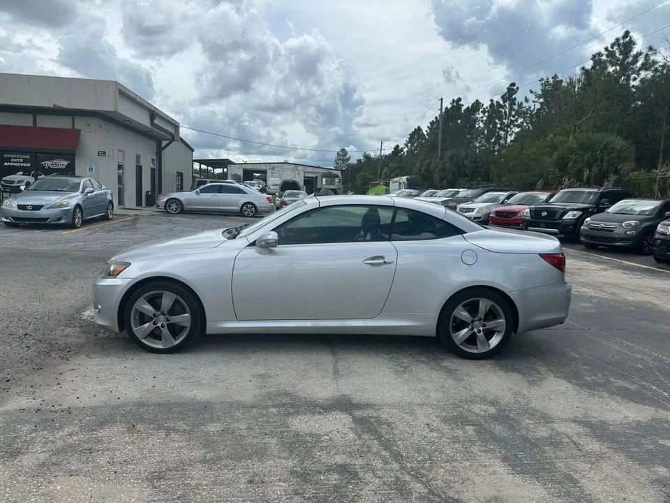 2011 Lexus IS 2nd Gen - Image 3 of 20