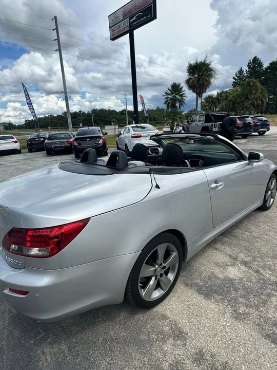 2011 Lexus IS 2nd Gen - Image 15 of 20