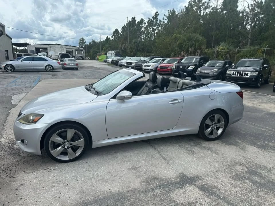 2011 Lexus IS 2nd Gen - Image 11 of 20