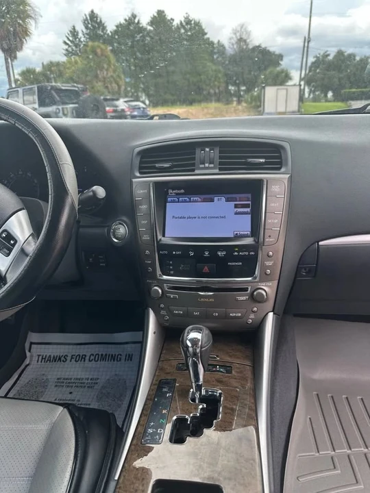 2011 Lexus IS 2nd Gen - Image 8 of 20