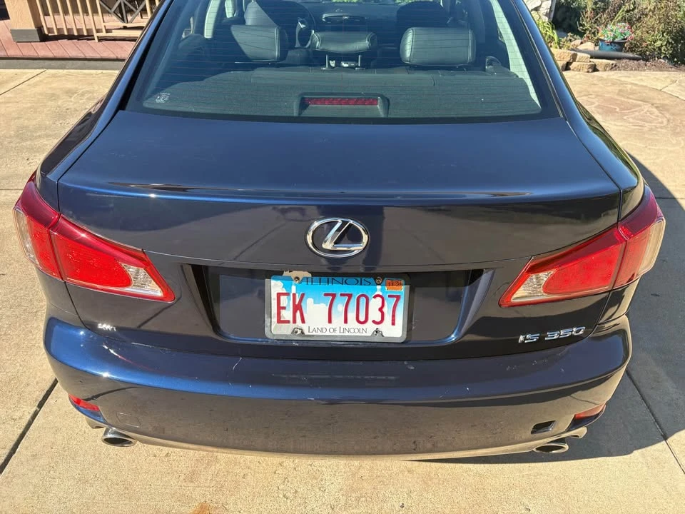 2011 Lexus IS 2nd Gen - Image 3 of 7