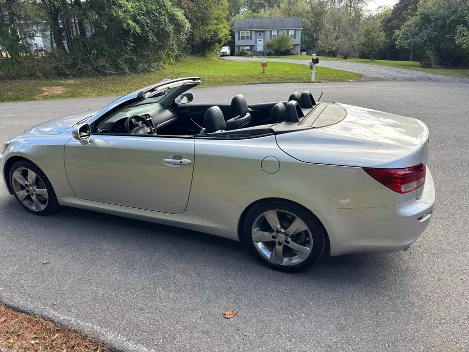 2011 Lexus IS 2nd Gen - Image 3 of 20