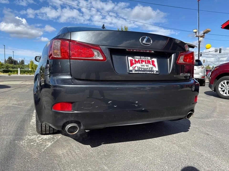 2011 Lexus IS 2nd Gen - Image 15 of 20