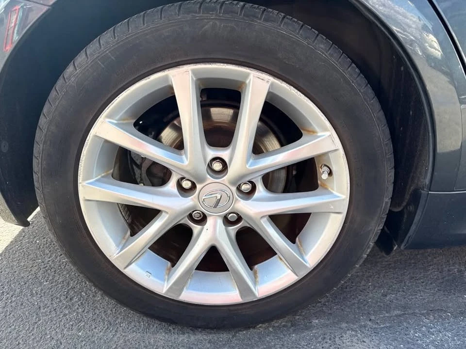 2011 Lexus IS 2nd Gen - Image 14 of 20