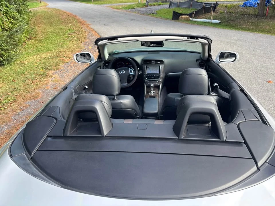 2011 Lexus IS 2nd Gen - Image 5 of 20
