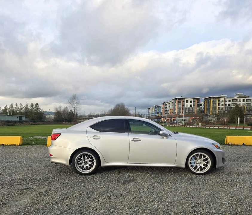 2011 Lexus IS 2nd Gen - Image 8 of 20
