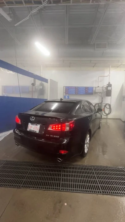 2011 Lexus IS 2nd Gen - Image 4 of 9