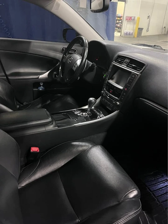 2011 Lexus IS 2nd Gen - Image 7 of 9