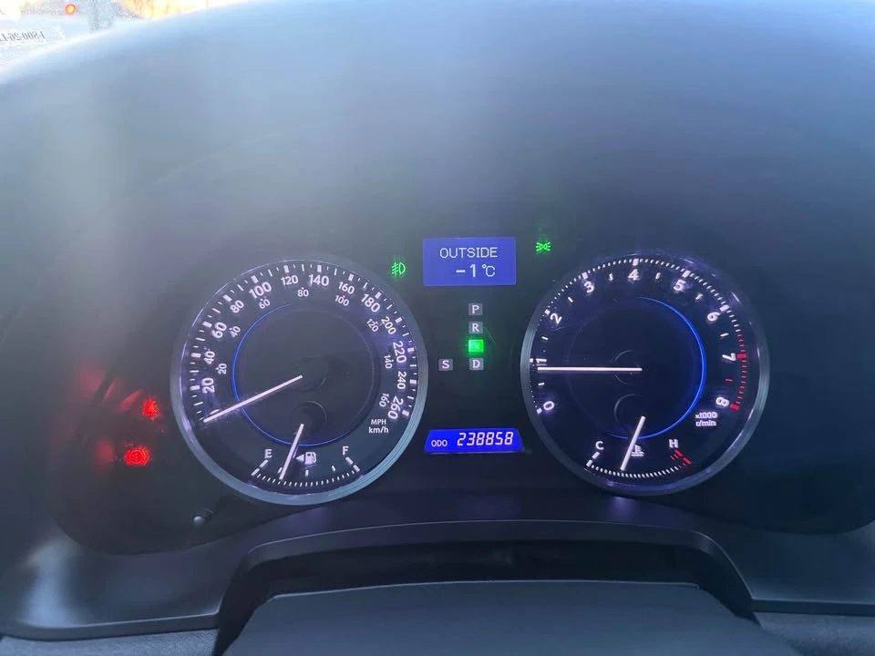 2011 Lexus IS 2nd Gen - Image 11 of 18