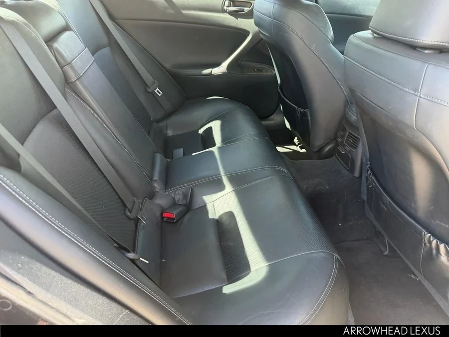 2011 Lexus IS 2nd Gen - Image 4 of 5