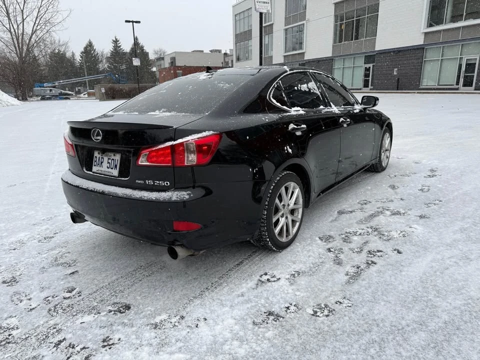 2011 Lexus IS 2nd Gen - Image 8 of 18