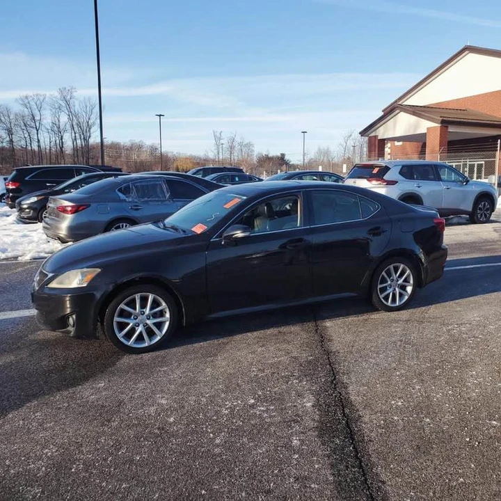 2011 Lexus IS 2nd Gen - Image 3 of 5