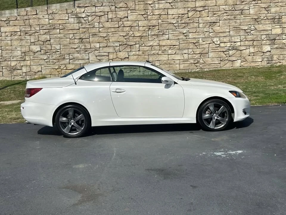 2011 Lexus IS 2nd Gen - Image 6 of 20