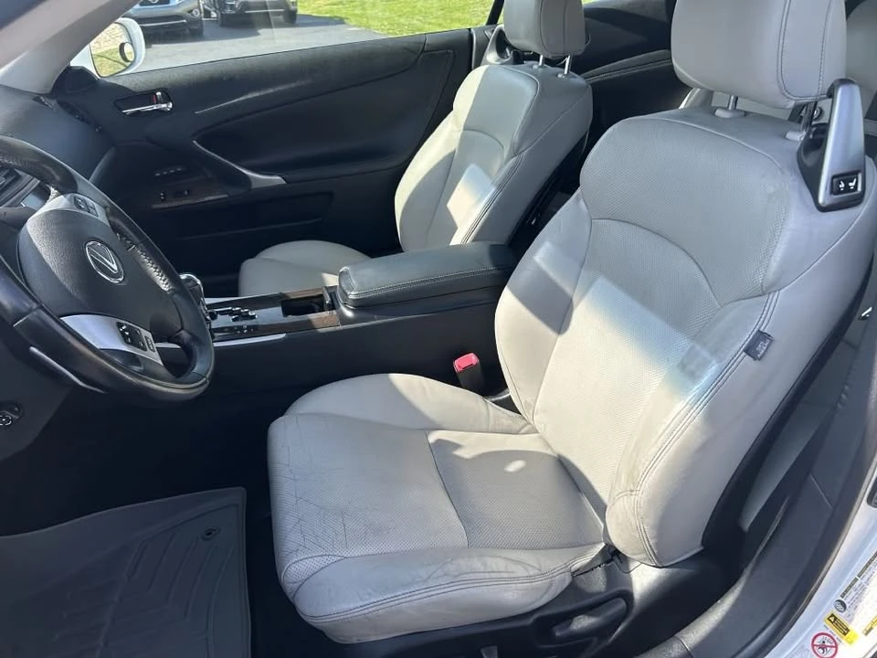 2011 Lexus IS 2nd Gen - Image 11 of 20