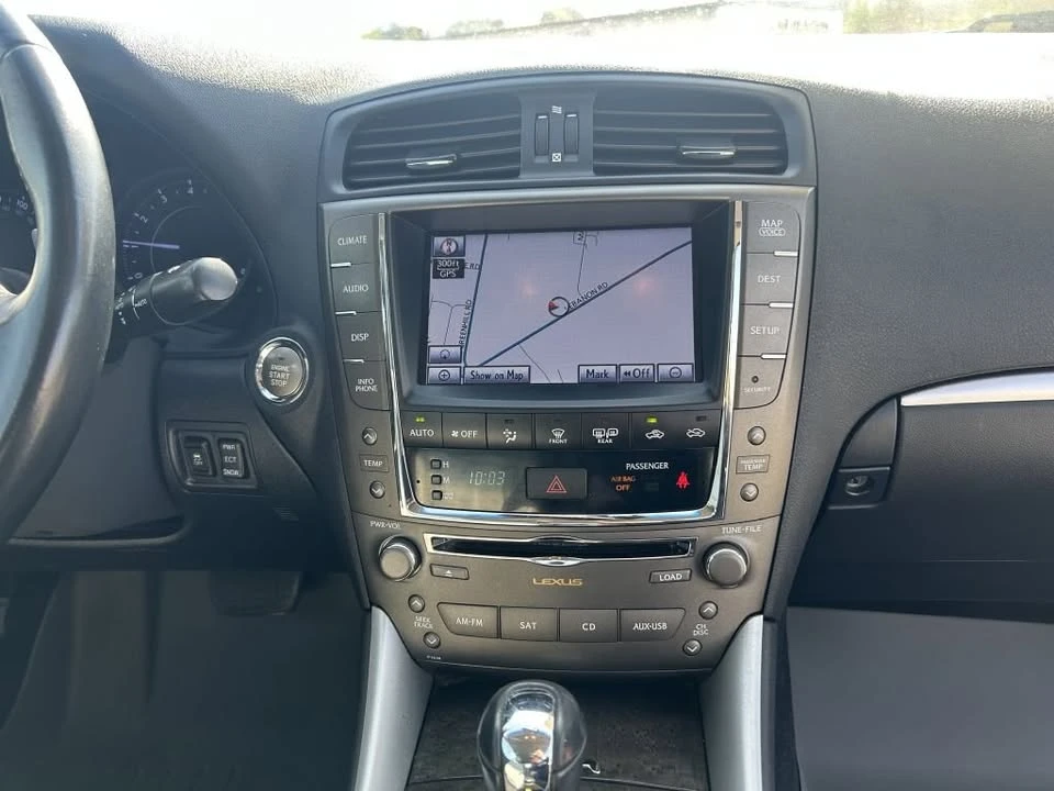 2011 Lexus IS 2nd Gen - Image 15 of 20