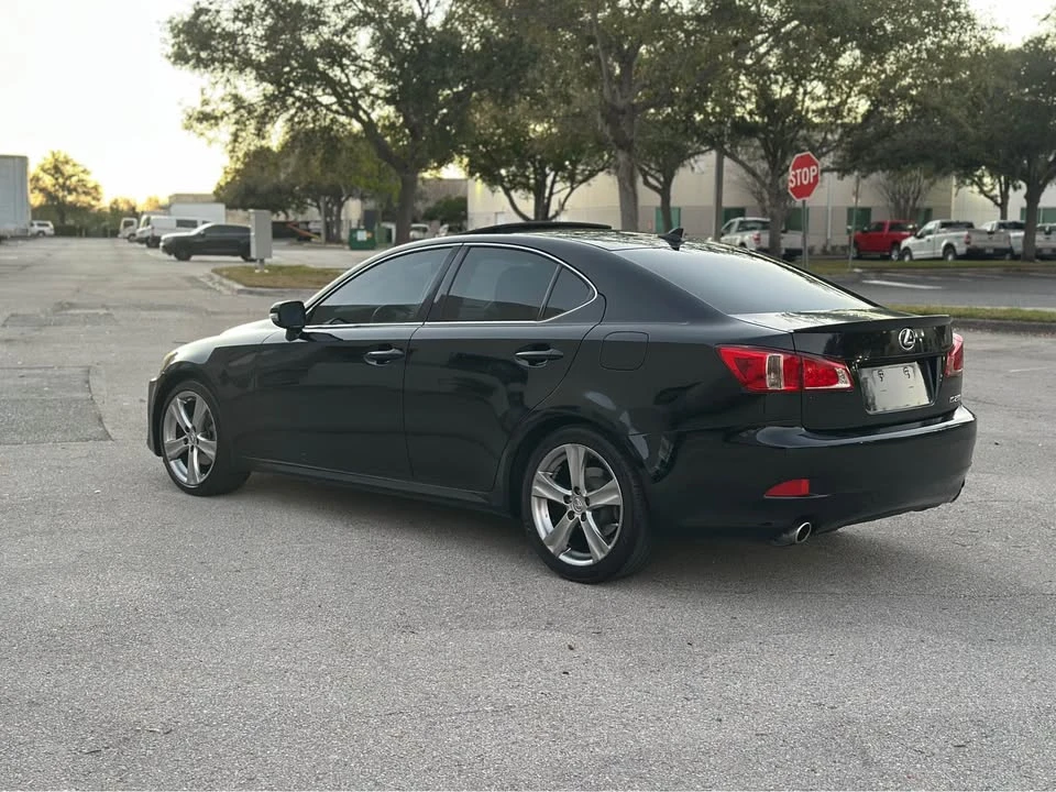2011 Lexus IS 2nd Gen - Image 7 of 20
