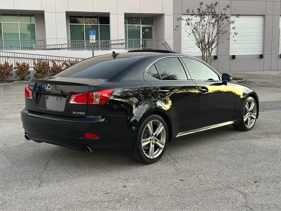 2011 Lexus IS 2nd Gen - Image 5 of 20