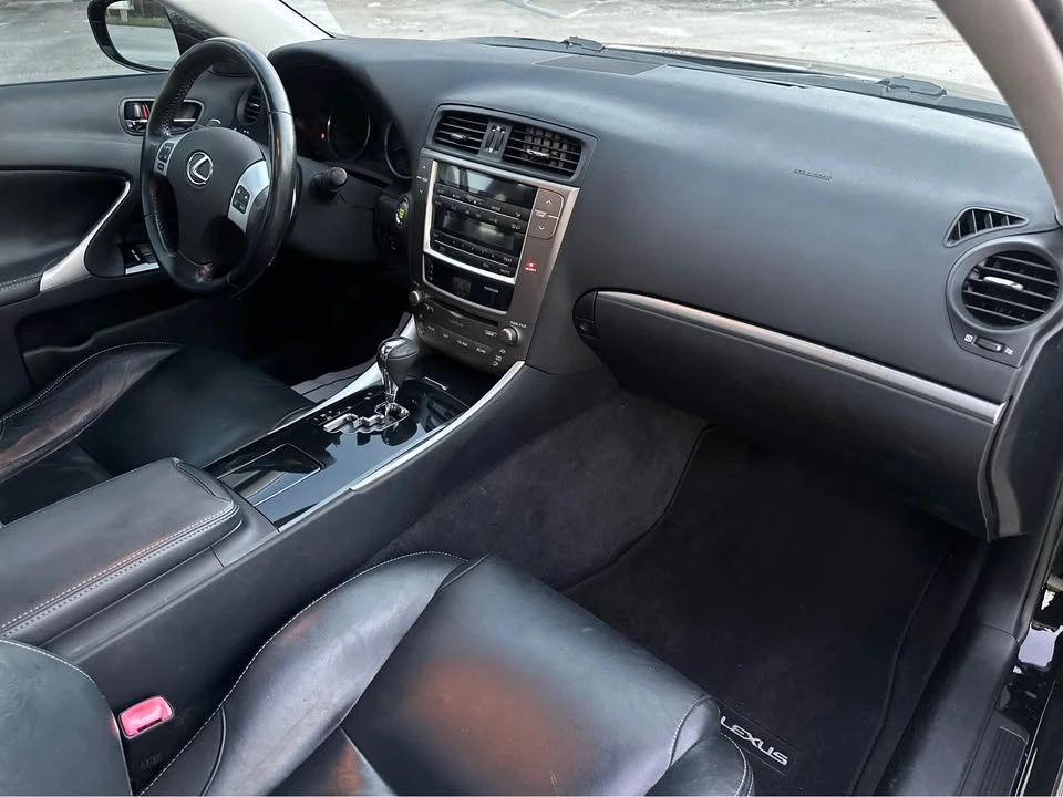 2011 Lexus IS 2nd Gen - Image 11 of 20