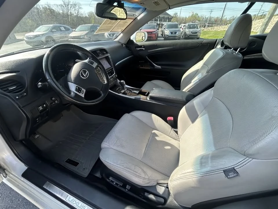 2011 Lexus IS 2nd Gen - Image 12 of 20
