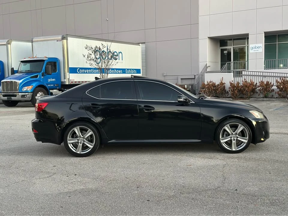 2011 Lexus IS 2nd Gen - Image 4 of 20
