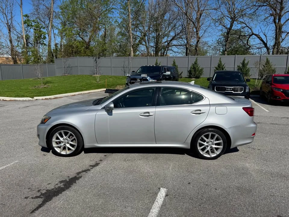 2011 Lexus IS 2nd Gen - Image 3 of 17