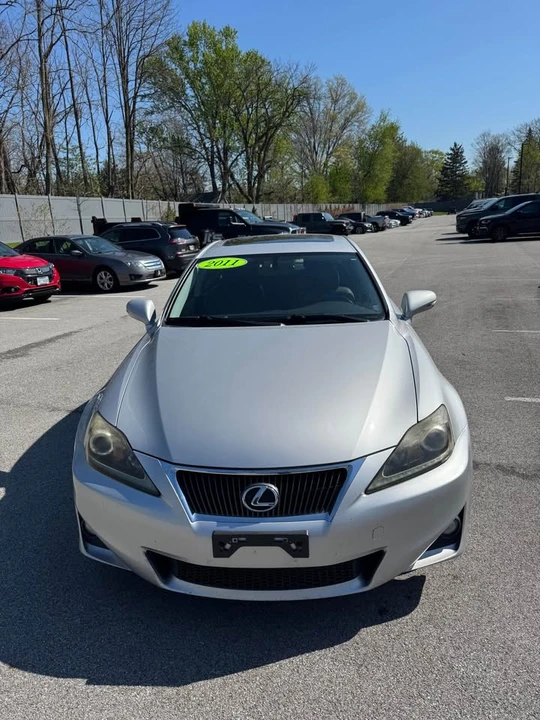 2011 Lexus IS 2nd Gen - Image 2 of 17