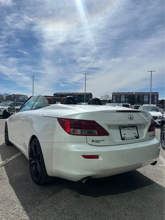 2011 Lexus IS 2nd Gen - Image 3 of 8