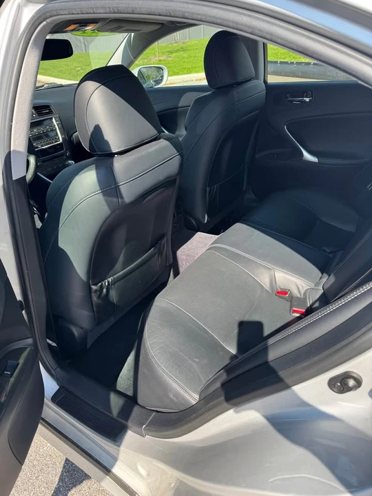 2011 Lexus IS 2nd Gen - Image 7 of 17