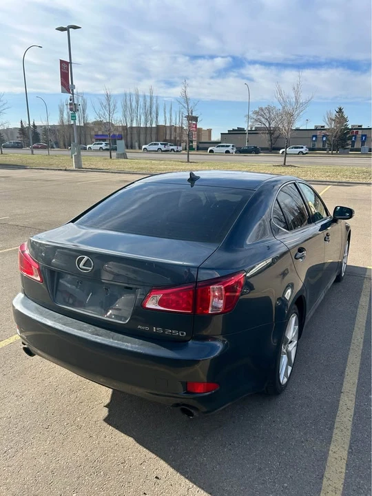 2011 Lexus IS 2nd Gen - Image 2 of 2