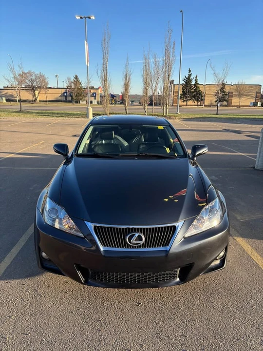 2011 Lexus IS 2nd Gen - Image 2 of 9