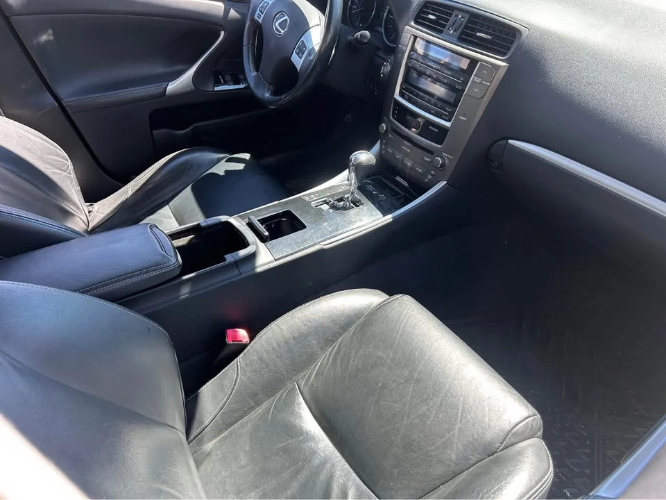 2011 Lexus IS 2nd Gen - Image 6 of 11