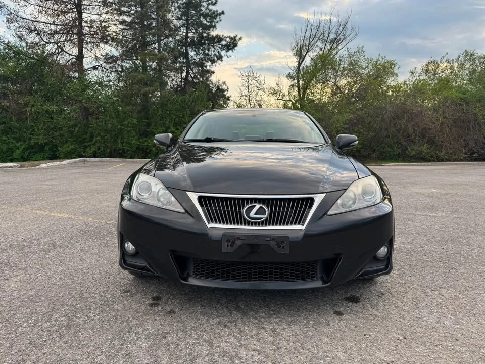 2011 Lexus IS - Image 2 of 9