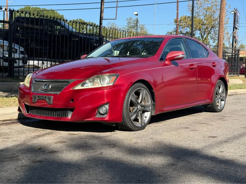 2011 Lexus IS 2nd Gen - Image 2 of 15